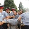 Қозоғистонда навбатдаги норозилик намойишлари бўлиб ўтди (фото)