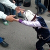 5 yoshli qirg‘izistonlik bola o‘z ortidan 3 tonnalik jipni torta oldi (video)