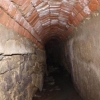 Buxoroda «Madaniyat» kollejini buzish vaqtida yer osti tunneli topildi (video)