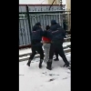 Aholi yosh yigitni Milliy gvardiya xodimlari «changali»dan tortib oldi