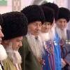 Туркманистонда қариялар Президентни кутиб олиш репетициясида соатлаб машқ қилдирилди