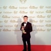 2016 йилнинг энг яхши боксчиси деб топилган Ҳасанбой Дўстматов Швейцарияда ўз мукофотини қабул қилиб олди (фото)