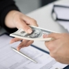 Tadbirkordan 4000 dollar so‘ragan «O‘zbekinvest» bo‘lim boshlig‘i qo‘lga olindi