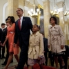 Keniyalik erkak Obamaning qizi qo‘lini so‘rab, evaziga 70 ta qo‘y va 50 ta sigir bermoqchi