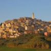 Italiyadagi shaharlardan birida uylar bir yevrodan sotilmoqda