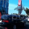 Тошкентда Matiz белгиланмаган жойдан ўтаётган 64 ёшли аёлни уриб юборди (видео)