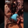 Dengiz sayohatiga chiqqan laynerdagi mushtlashuv videoga olindi (video)