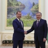 Shavkat Mirziyoyev Dmitriy Medvedev bilan uchrashdi