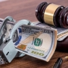 Бухоро вилоятида фирибгарлар жиноий гуруҳи 500 минг долларлик келишув устида қўлга олинди