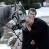 Атамбаев Путинга арғумоқ совға қилди (Фото)