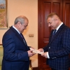 Abdulaziz Komilov Belarus elchisi bilan uchrashdi