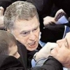 (ВИДЕО) Жириновскийнинг энг даҳшатли муштлашувлари. Боксчилар ҳайратда!