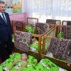 Shavkat Mirziyoyev Bekoboddagi bog‘chalardan birida