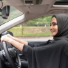 Saudiya Arabistonida 10 nafar ayolga haydovchilik guvohnomasi berildi (video)