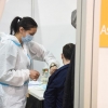 Olimlar AstraZeneca vaksinasi bilan emlashdan keyin tromboz hosil bo‘lishi sababini tushuntirishdi