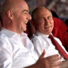 Путин ФИФА президентини “Дўстлик” ордени билан мукофотлади