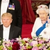 Қироличанинг кийими Трампдан ҳимояланиш усули деб топилди