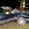 Toshkentda Mercedes daraxtga borib urildi, qurbonlar bor