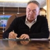 Қабул қиладиган муҳим қарорларимни у тушимда аён қилади - Назарбоев ўз онаси ҳақида
