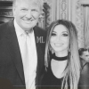 Xonanda Rayhon Donald Tramp bilan rasmga tushdi(mi?)