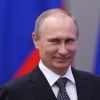 Путин Россияни ривожлантириш масалаларида қизлари билан маслаҳатлашишини айтди