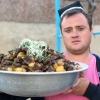 Rossiyalik vlogerlar o‘zbek milliy taomlarini dunyoga tanitmoqda (foto)