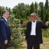 Prezident Shavkat Mirziyoyev Parkent tumanida xalq bilan muloqotda bo‘ldi