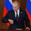 «Абадийлик қонуни»: Путин президентлик муддатини «нуллаштирувчи» ҳужжатга имзо чекди