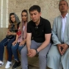 Munisa Rizayeva ziyoratga shim kiyib, tirnogʻini boʻyab bordimi?