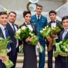 «Turkiston» san’at saroyida bir guruh yigit-qizlarga «O‘zbekiston belgisi» ko‘krak nishonini topshirish marosimi bo‘lib o‘tdi