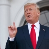 Трамп туғилиш ҳуқуқи бўйича фуқароликни қандай бекор қилмоқчи эканини айтди