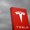 Tesla акциялари нархи 20 фоизга тушиб кетди
