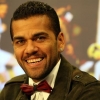 Dani Alves: «Barselona»dan ketishim haqida safsata tarqatmang, o‘zim aytaman
