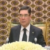Туркманистон Президенти кўзойнак тақа бошлади