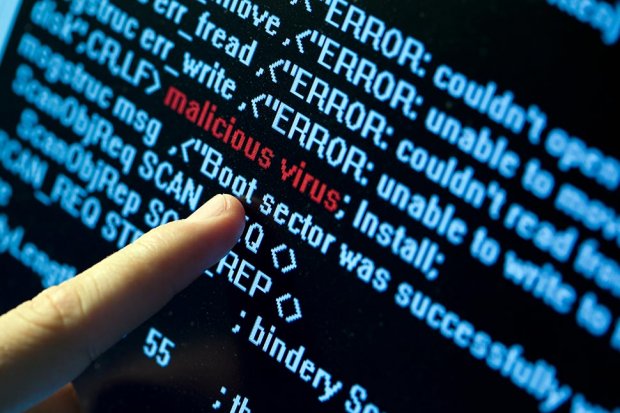 Францияда хакерлар 2 миллион кишининг реквизитларини ўғирлади