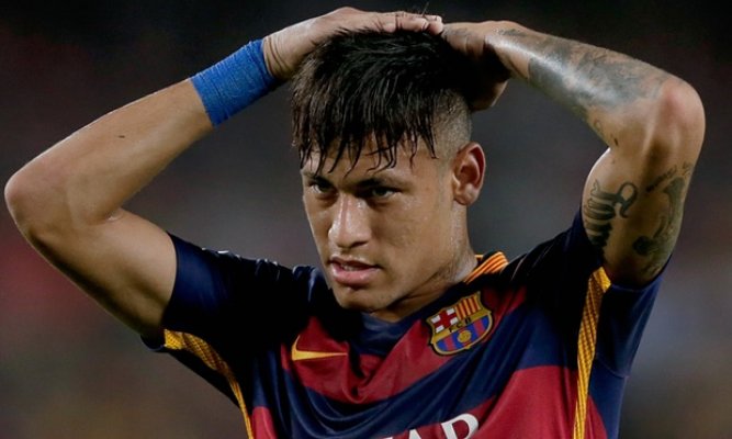 Neymar «Manchester Yunayted"ga o‘tishga tayyorligini bildirdi