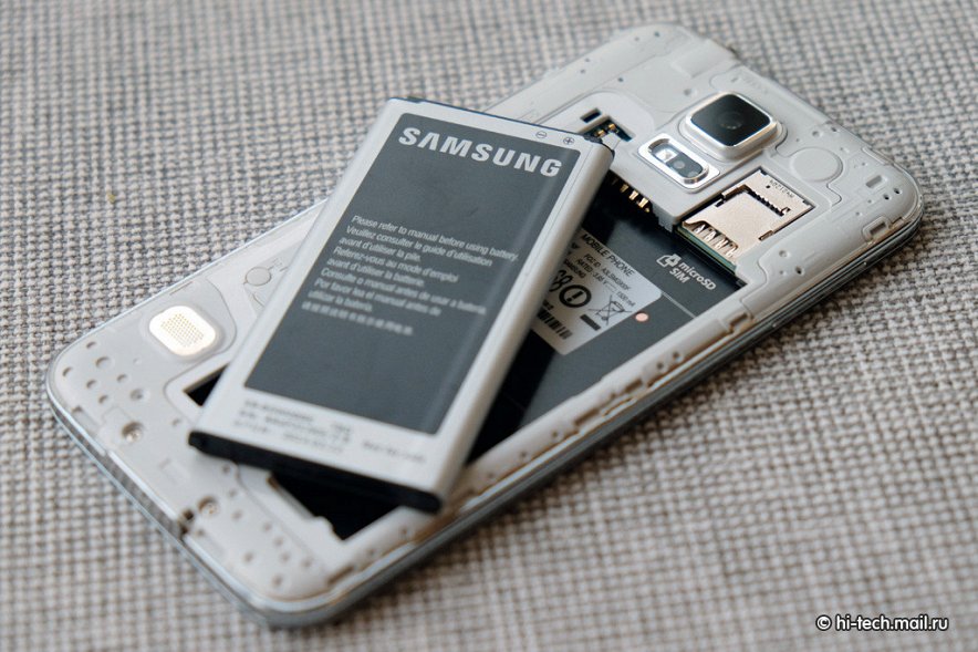 Samsung Galaxy S6 smartfoni 2600 mA-s li akkumulyator bilan jihozlanadi