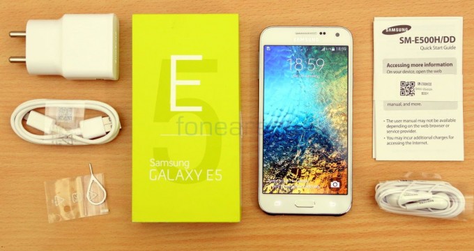 Тошкентда Samsung Galaxy E5 1,1 млн сўмдан сотувга чиқди