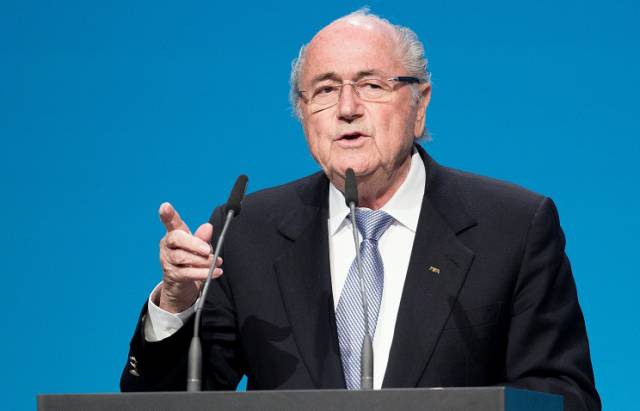 Hali FIFA prezidentligiga qayta saylanmagan Blatter 2018 yilgi JCh vaqtida FIFAda qolishini ishonch bilan gapirdi
