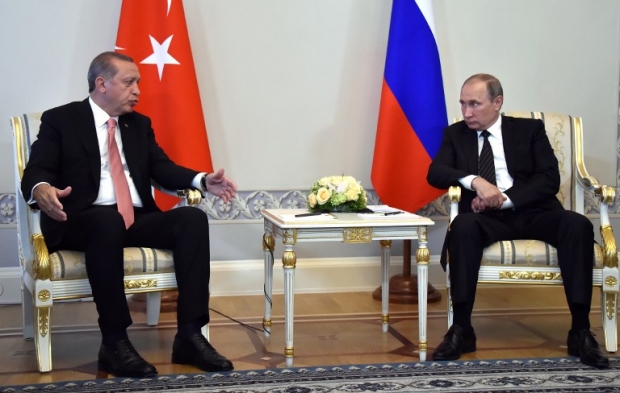 WSJ: Putin va Erdo‘g‘an uchrashuvi — AQSh va Turkiya munosabatlarining yomonlashganini anglatadi