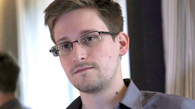 Эдвард Сноуден киберхавфсизликка оид маслаҳатлар берди