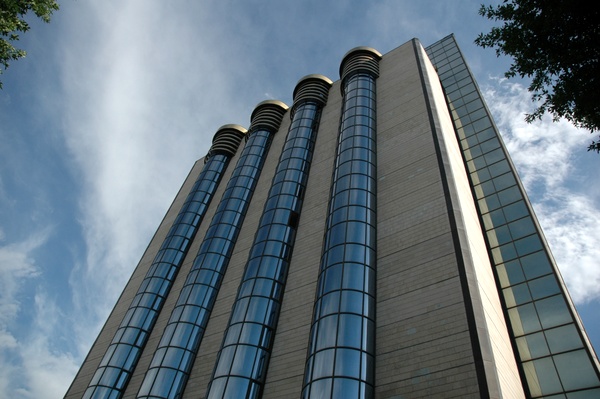 O‘zbekiston Markaziy banki 3ta bankning lisenziyalarini qayta rasmiylashtirdi