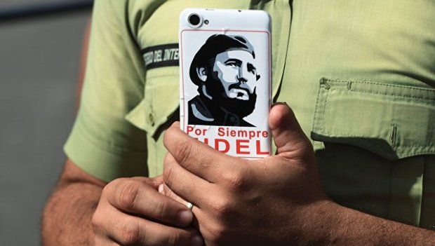 Kubada Fidel Kastro nomini abadiylashtirish taqiqlandi