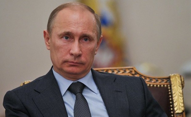 Putin Suriyadagi operasiyaga aloqador bo‘lgan bir qator generallarning unvonini oshirdi