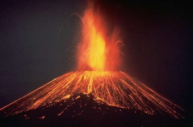 Сицилияда Этна вулқони отилиши бошланди