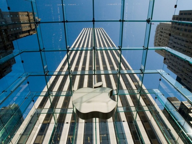 1 триллион долларлик компания: Apple рекордга яқинлашмоқда