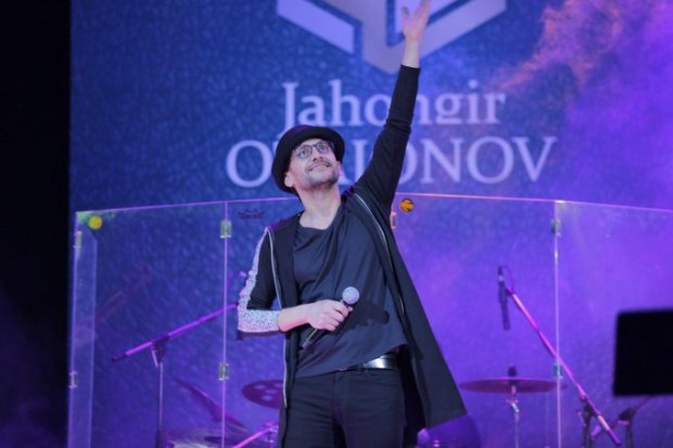 Xonanda Jahongir Otajonov ilk bor Moskvada konsert beradi