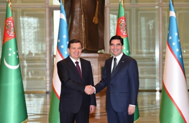 Turkmaniston prezidenti Shavkat Mirziyoyevni Kaspiydagi dengiz kurortiga taklif qildi