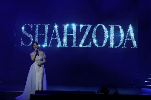 Xonanda Shahzodaning konsertidan fotoreportaj