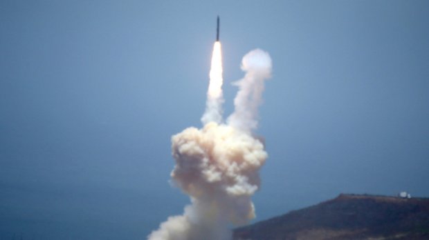 AQSh ballistik raketa nishonga olinishi videosini namoyish qildi